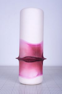 Vase en faïence avec dégradé de couleur violet modèle unique